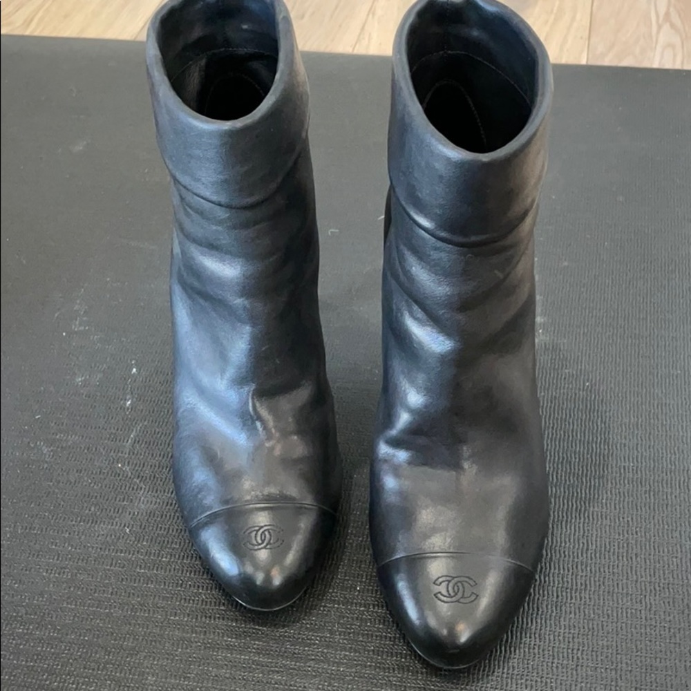 Chanel Booties like new size 38